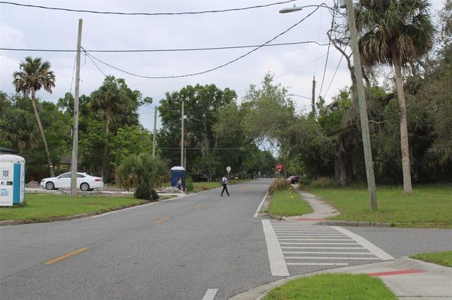 820 PECAN AVENUE, Sanford, FL 32771