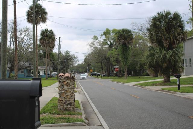 820 PECAN AVENUE, Sanford, FL 32771