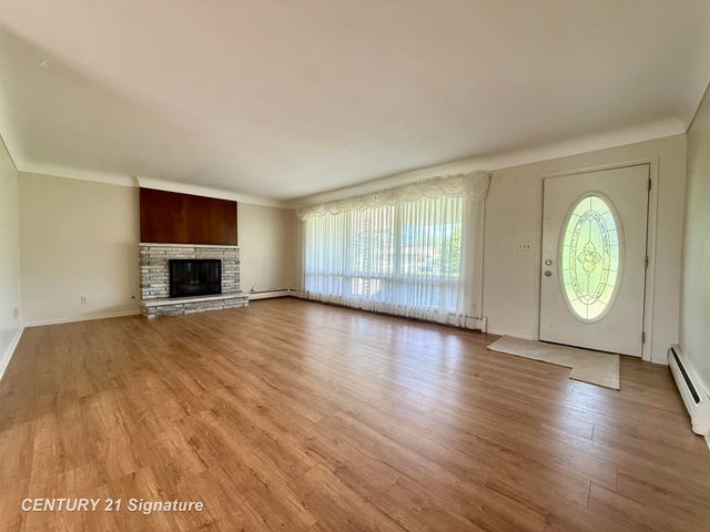 6641 Pierce Road, Saginaw, MI 48623