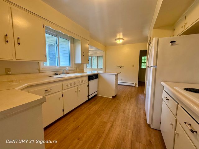 6641 Pierce Road, Saginaw, MI 48623