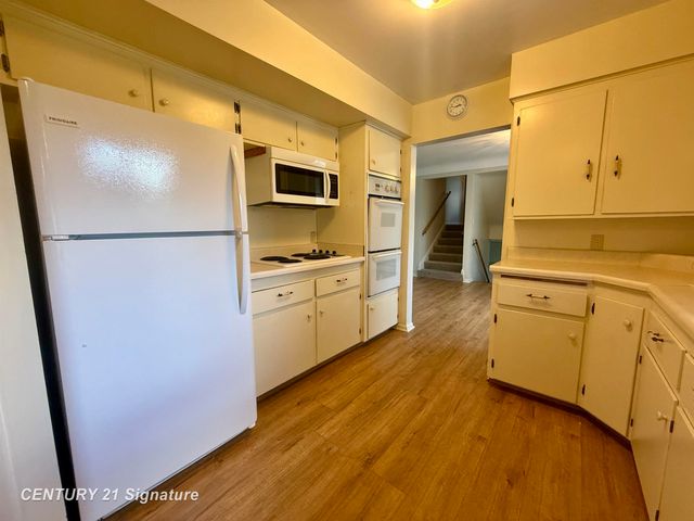 6641 Pierce Road, Saginaw, MI 48623