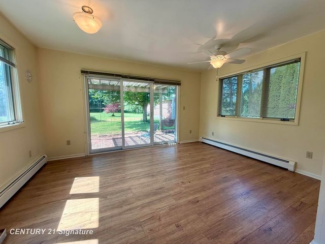 6641 Pierce Road, Saginaw, MI 48623