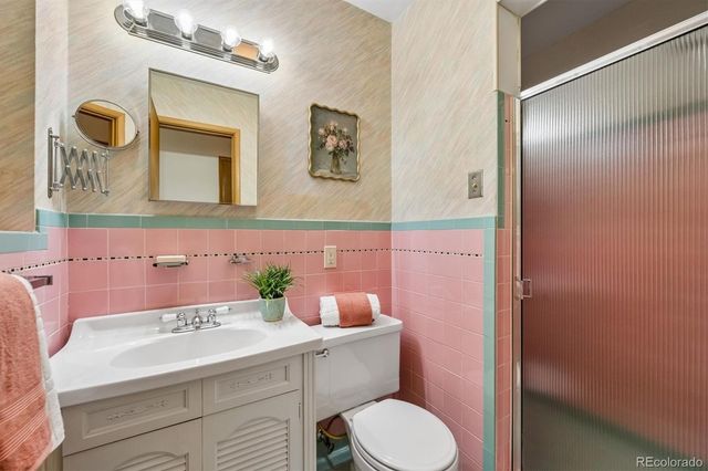 1860 Willow Lane, Lakewood, CO 80215