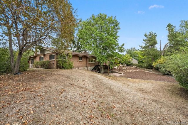 1860 Willow Lane, Lakewood, CO 80215