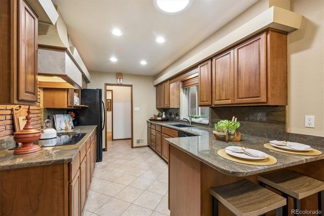 1860 Willow Lane, Lakewood, CO 80215