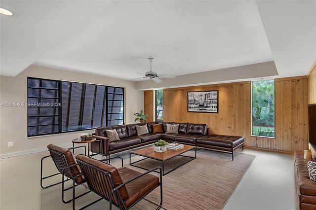 19120 SW 270th St, Homestead, FL 33031