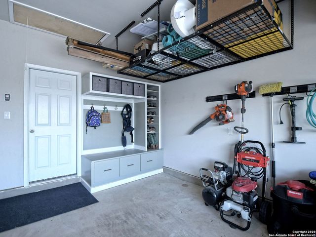 144 FABARM LN, San Antonio, TX 78130