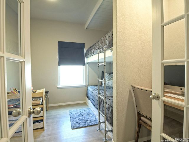 144 FABARM LN, San Antonio, TX 78130