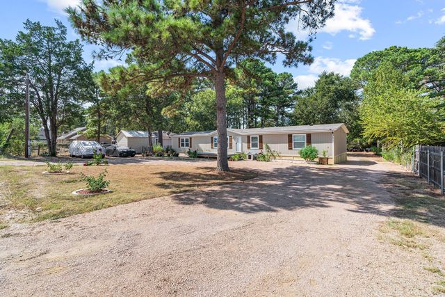 124 Twin Lakes LN A, Bastrop, TX 78602