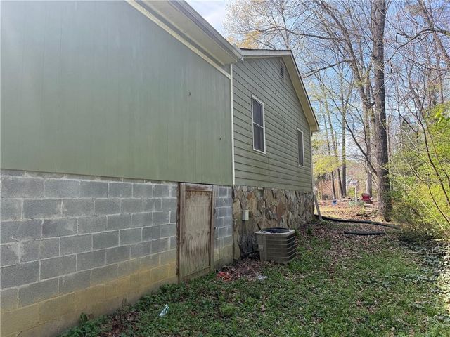 65 Black Oak Road SW, Cartersville, GA 30120