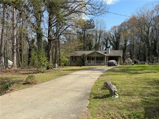 65 Black Oak Road SW, Cartersville, GA 30120