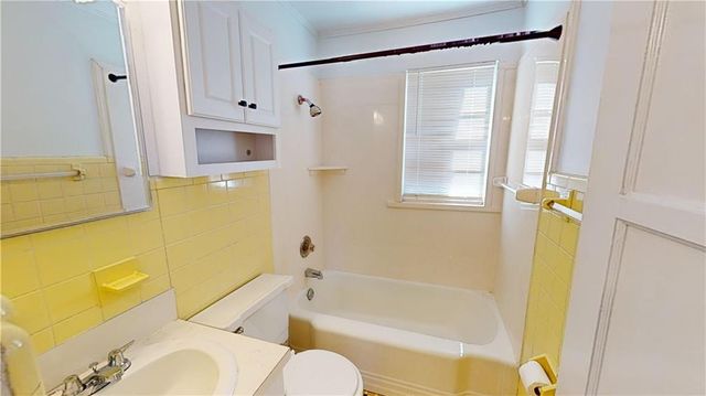 15 Princess Anne Road, Mobile, AL 36608