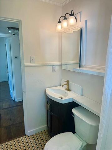 15 Princess Anne Road, Mobile, AL 36608
