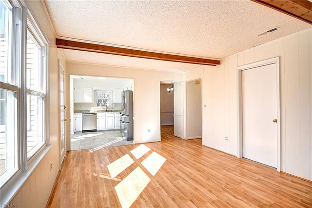 4824 Boxford RD, Virginia Beach, VA 23456