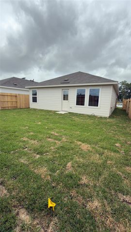 20050 White Dove Tr, Crosby, TX 77532