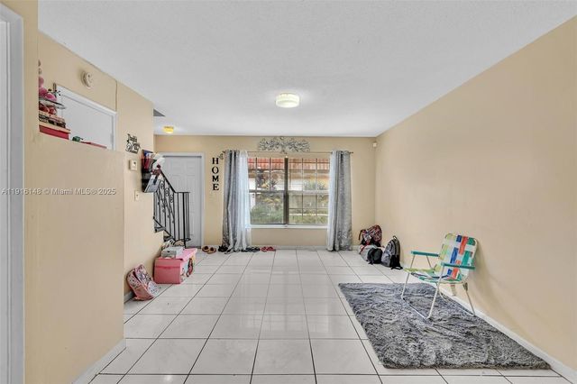 2580 NW 52nd Ave C16, Lauderhill, FL 33313
