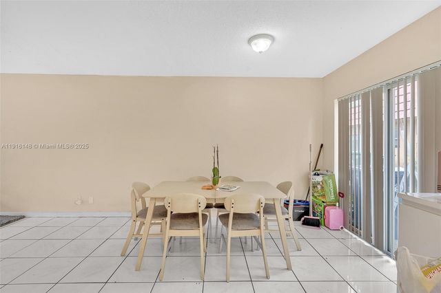 2580 NW 52nd Ave C16, Lauderhill, FL 33313