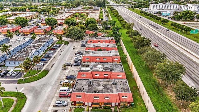 2580 NW 52nd Ave C16, Lauderhill, FL 33313