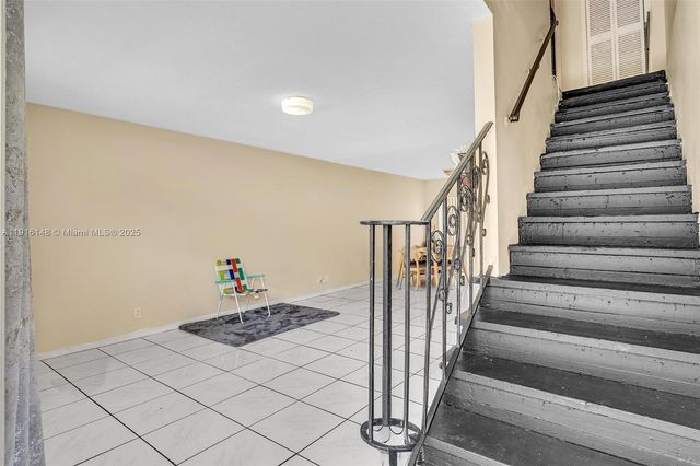 2580 NW 52nd Ave C16, Lauderhill, FL 33313