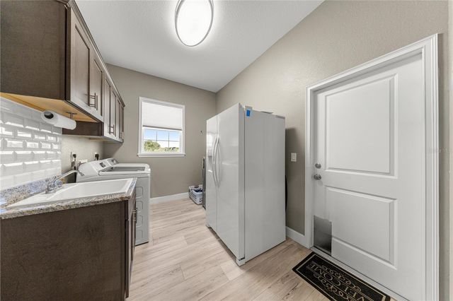 2065 NW 79TH LOOP, Ocala, FL 34475