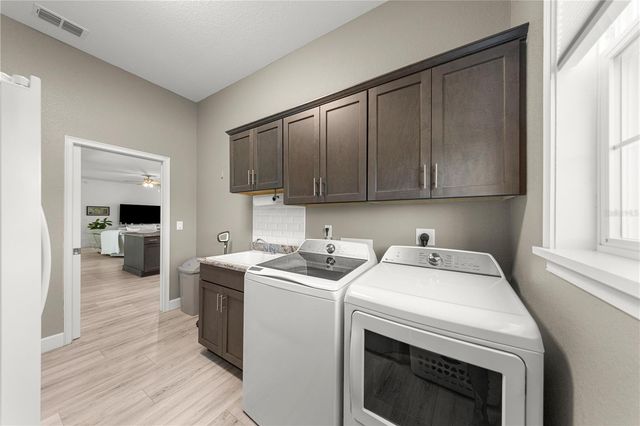 2065 NW 79TH LOOP, Ocala, FL 34475