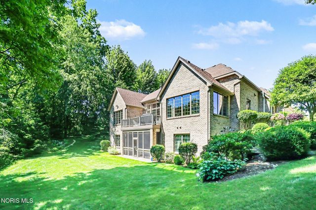 3401 Swan Ridge Lane, Maumee, OH 43537