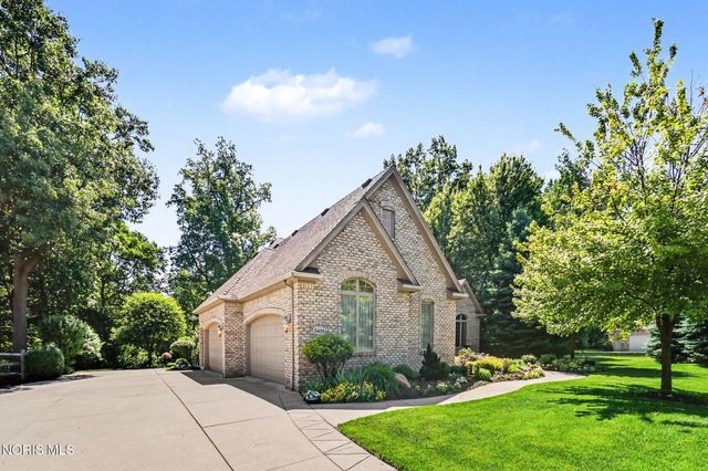 3401 Swan Ridge Lane, Maumee, OH 43537