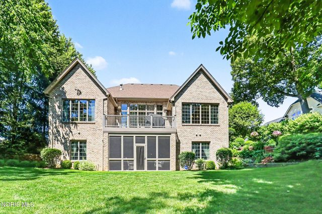 3401 Swan Ridge Lane, Maumee, OH 43537