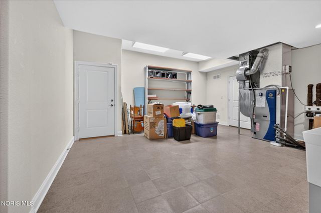 3401 Swan Ridge Lane, Maumee, OH 43537