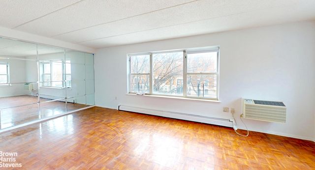 298 W 137th St Apt D, New York City, NY 10030