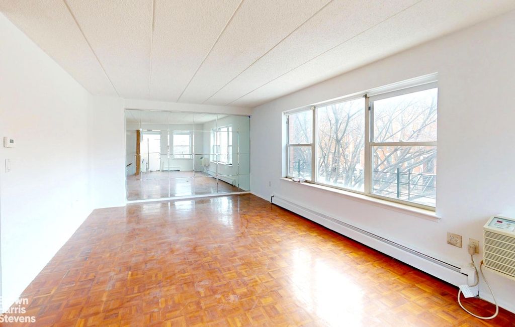 298 W 137th St Apt D, New York City, NY 10030