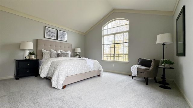 5611 Versailles Avenue, Ann Arbor, MI 48103