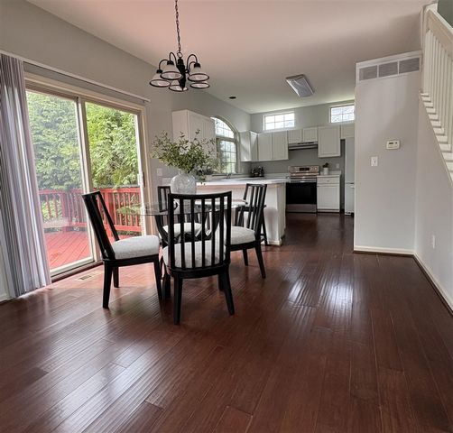 5611 Versailles Avenue, Ann Arbor, MI 48103