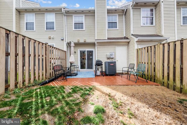 8773 VILLAGE GREEN CT, Alexandria, VA 22309