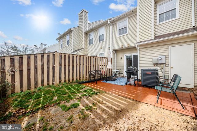 8773 VILLAGE GREEN CT, Alexandria, VA 22309