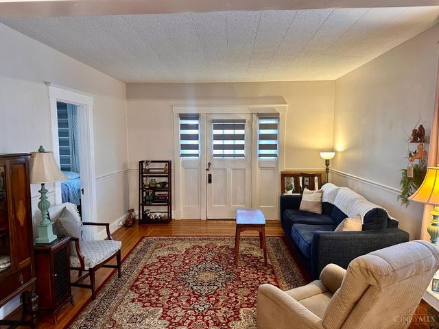 4006 Taylor Avenue, Cincinnati, OH 45209