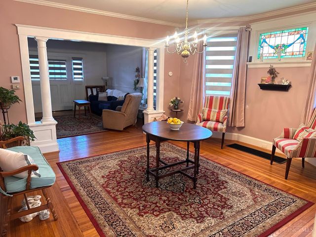 4006 Taylor Avenue, Cincinnati, OH 45209