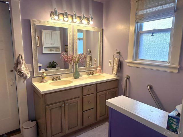 4006 Taylor Avenue, Cincinnati, OH 45209