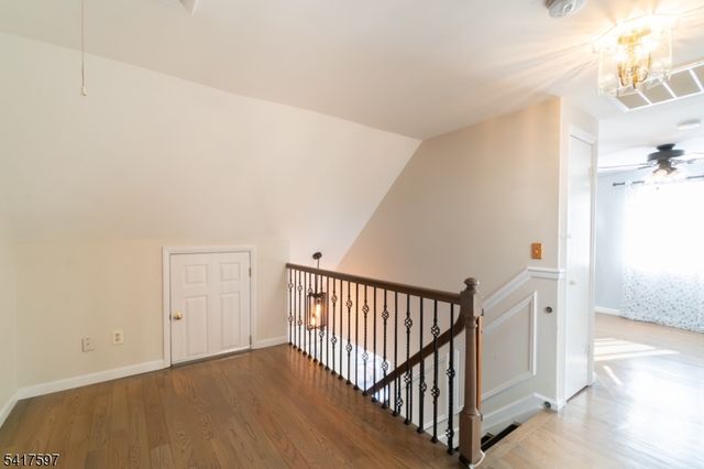 8 Dahlia Rd, Franklin Twp., NJ 08873