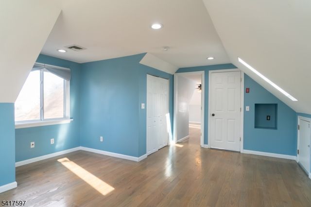 8 Dahlia Rd, Franklin Twp., NJ 08873