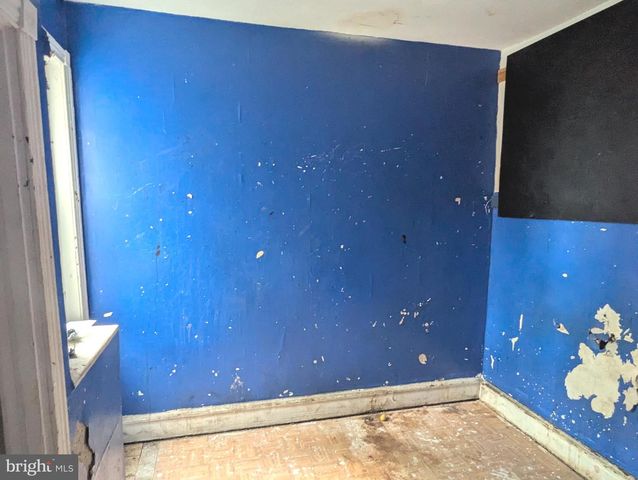 3838 CAMBRIDGE ST, Philadelphia, PA 19104