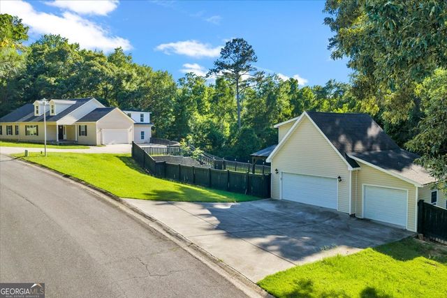 222 Blue Ridge Lane, Warner Robins, GA 31088