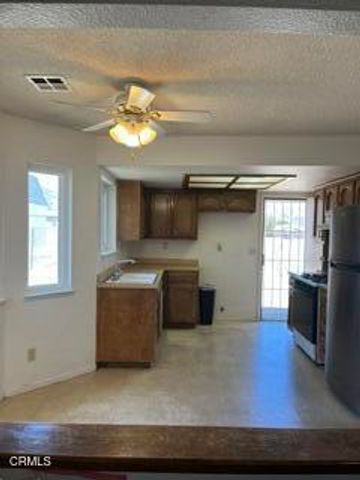 21641 Foothill Drive, Tehachapi, CA 93561