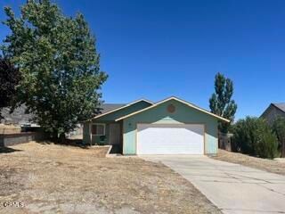 21641 Foothill Drive, Tehachapi, CA 93561