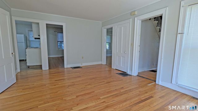 21 Fairview Street, Portland, CT 06480