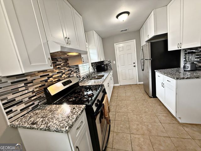 372 Second Street, Forest Park, GA 30297