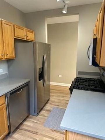 1529 S State Street 4B, Chicago, IL 60605