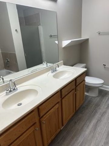1529 S State Street 4B, Chicago, IL 60605