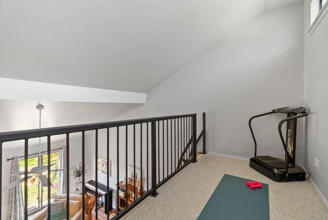 111 Sugar Creek Drive, Rockport, TX 78382