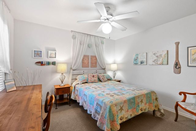 111 Sugar Creek Drive, Rockport, TX 78382